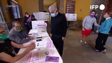 Los mexicanos votan sobre la continuidad del presidente López Obrador