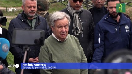 Jefe de la ONU condena lo "absurdo" de la guerra en primera visita a Ucrania