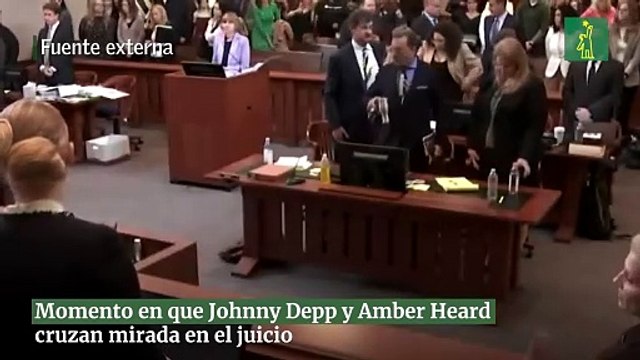 Momento en que Johnny Depp y Amber Heard cruzan mirada en el juicio