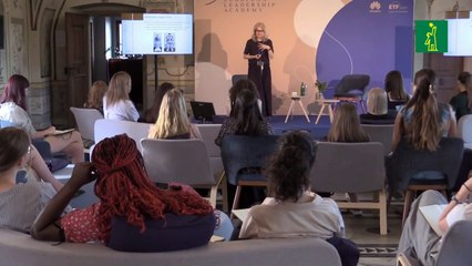 Cerco a los algoritmos machistas, la cara B de la inteligencia artificial