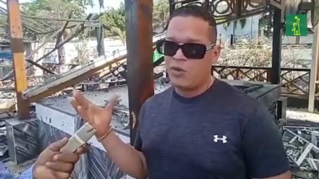 Tristeza e incertidumbre entre vendedoras de pescado de Boca Chica que perdieron todo en incendio