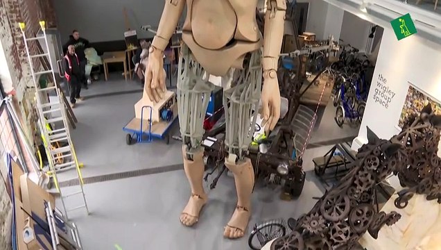 Últimos preparativos para el gran desfile por el jubileo de Isabel II