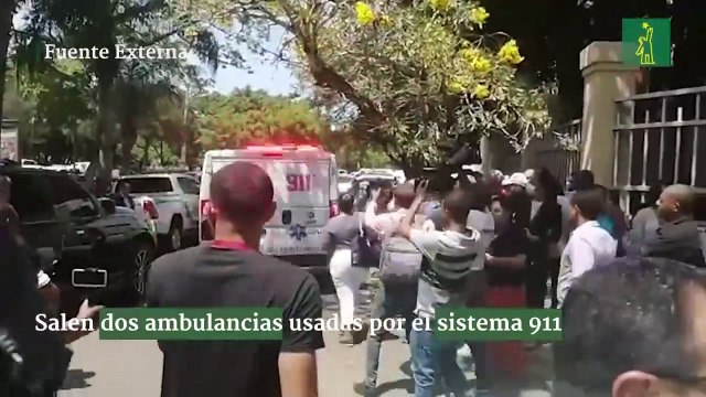 Salen dos ambulancias usadas por el sistema 911