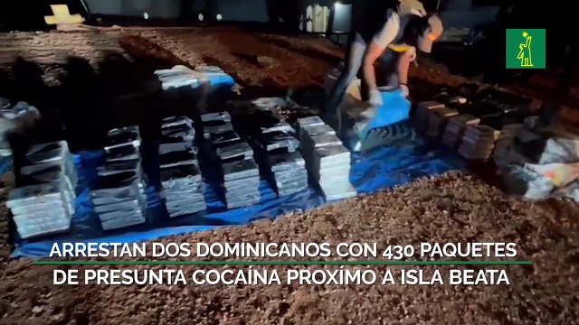 Arrestan dos dominicanos con 430 paquetes presumiblemente cocaína próximo a isla Beata
