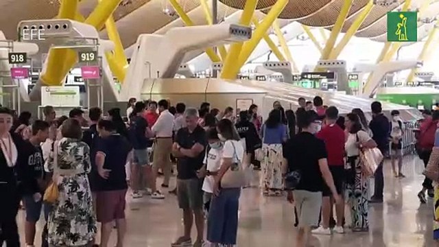 Continúan las cancelaciones y retrasos en principales aeropuertos europeos