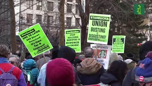 Empleados de Starbucks en EEUU celebran primer aniversario de lucha sindical