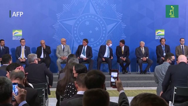 Justicia brasileña dispone arresto de exministro de Educación de Bolsonaro por corrupción