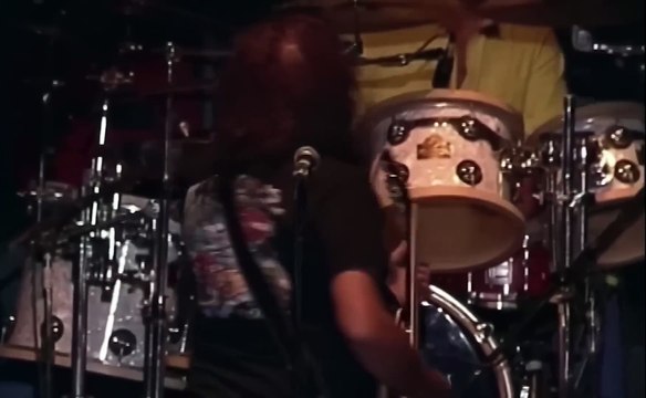 Pappo ft. Charly García - Sucio y desprolijo | En vivo en el Cosquín Rock 2005