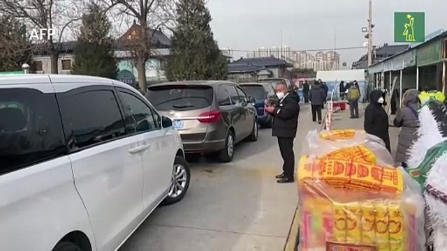 Crematorios saturados en China ante incremento de casos de covid