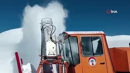 Hakkari'de peş peşe çığ uyarıları