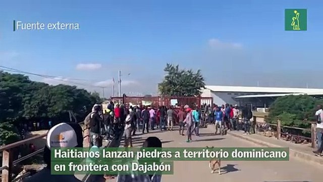 Haitianos lanzan piedras a territorio dominicano en frontera con Dajabón