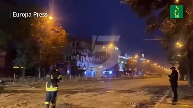 Mueren dos personas en un ataque con misiles rusos contra Zaporiyia