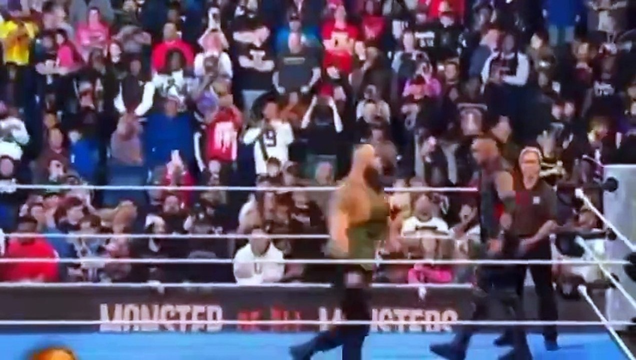 WWE SMACKDAWN 21/2/25 JACOB FATU & SOLO SIKOA VS BRAUN STROMAN & DAMIEN PRIEST FULL MATCH