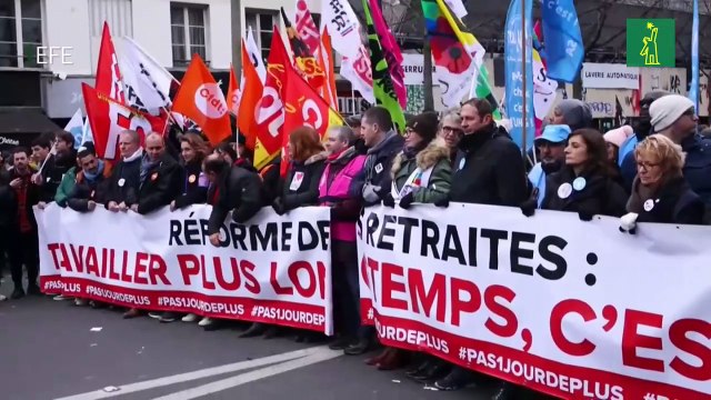Protestas masivas en Francia contra la reforma de las pensiones del Gobierno