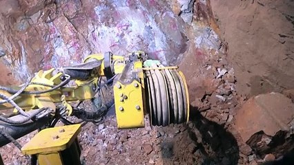 Ecuador declara a la minería ilegal como una amenaza contra el Estado