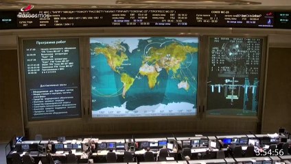 Nave rusa se acopla a la ISS para reemplazar cápsula dañada