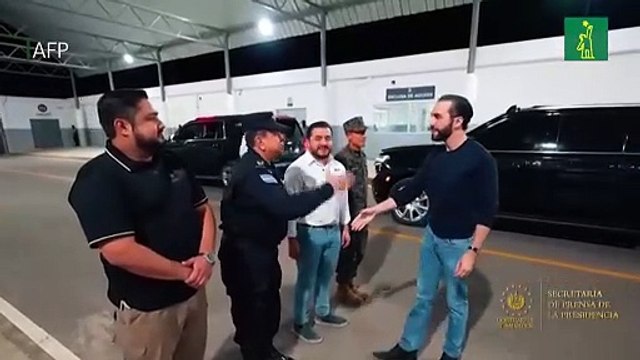 Bukele presenta megacárcel para 40.000 pandilleros en El Salvador