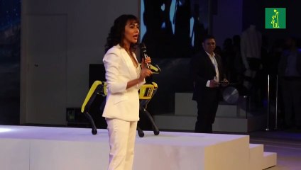 Auto Expo de India presenta nuevos modelos de coche eléctrico