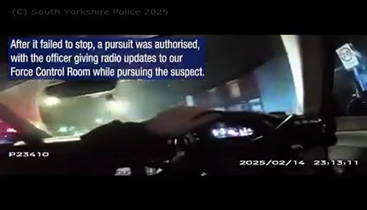 Patrolling Doncaster response officer arrests man after vehicle chase before pursuit on foot