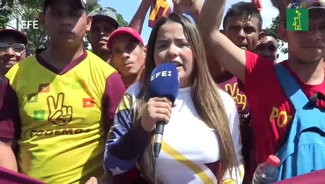 Jóvenes chavistas celebran su día con una gran marcha tricolor en Caracas