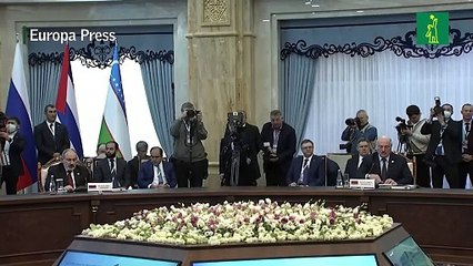 Rusia dice que entregar nuevo armamento a Ucrania tendrá consecuencias "impredecibles"