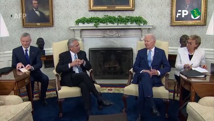 Alberto Fernández vuelve a Argentina con el apoyo de Biden frente a la crisis