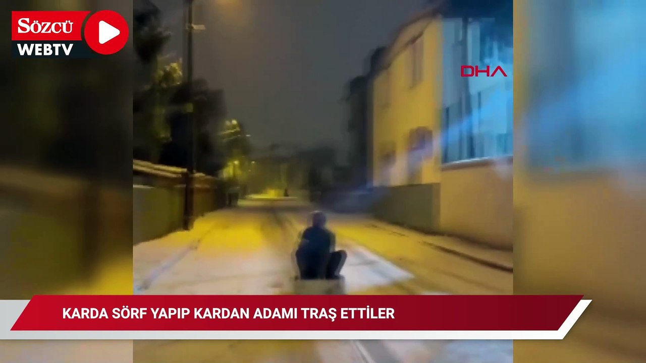 Karda sörf yapıp, kardan adamı tıraş ettiler