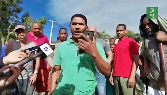 Moradores de Cienfuegos, Santiago realizaron una protesta por obras sociales
