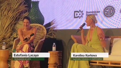 Conversación con Karolina Kurkova: de las pasarelas a las reuniones de negocios