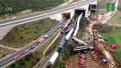 Masiva protesta antigubernamental en Grecia por accidente con 57 muertos