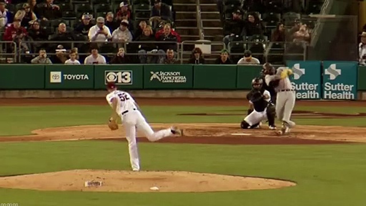 Fernando Tatis pega primer HR en rehabilitación