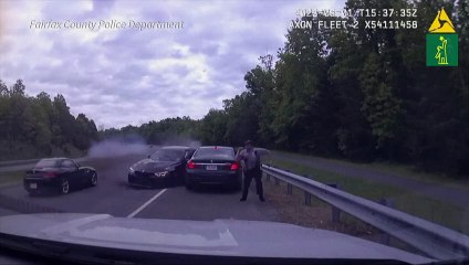 Policía escapó por poco de ser atropellado por auto que se salió de control en EEUU