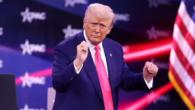 Donald Trump agradece a Santiago Abascal su trabajo con Vox