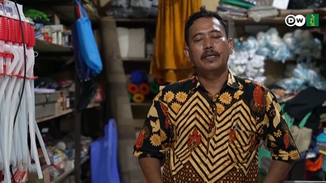 La extracción de aguas subterráneas provoca el hundimiento del terreno en Yakarta