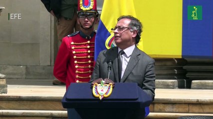 Gobierno colombiano condecora a los rescatistas de los niños que estuvieron 40 días en la selva