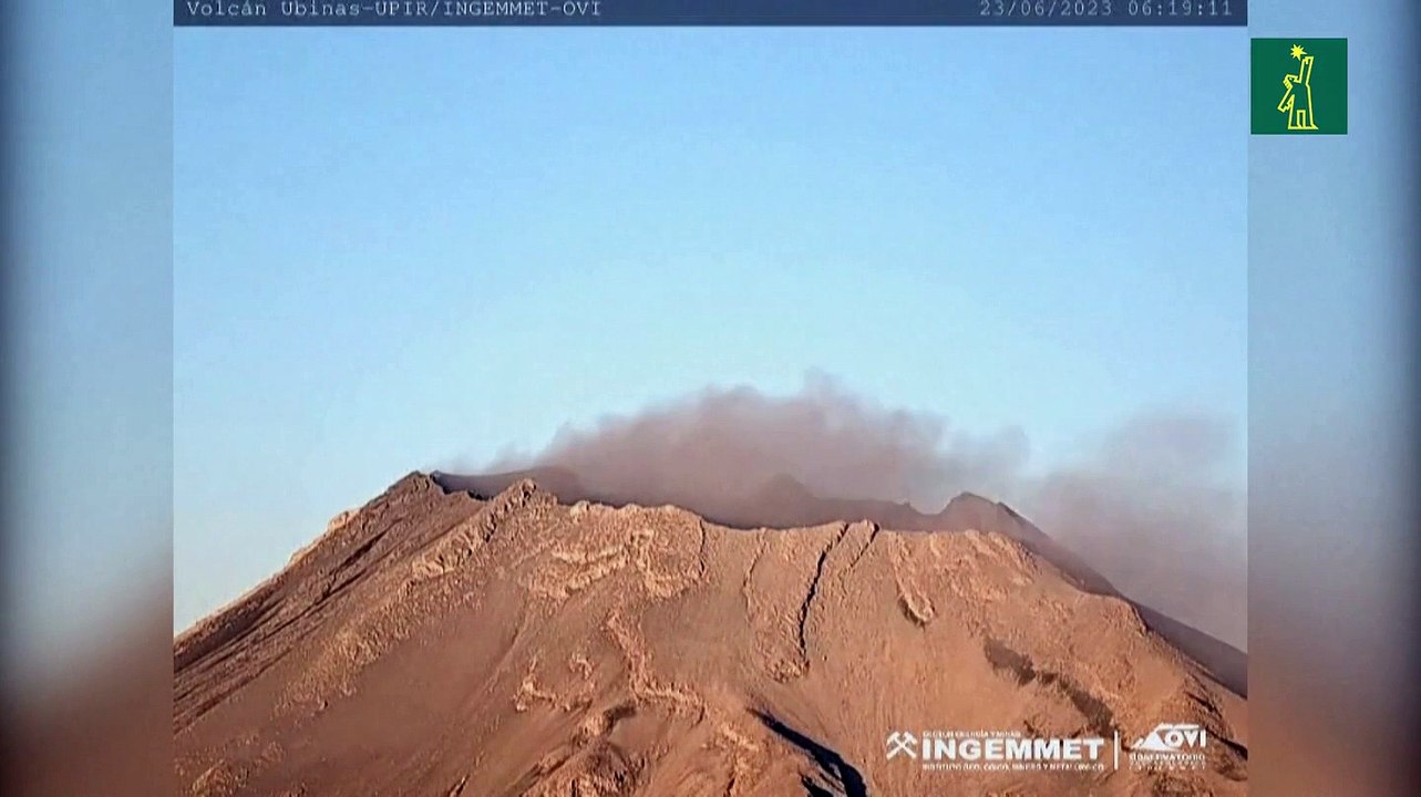 Volcán Ubinas en Perú inicia nuevo proceso de erupción