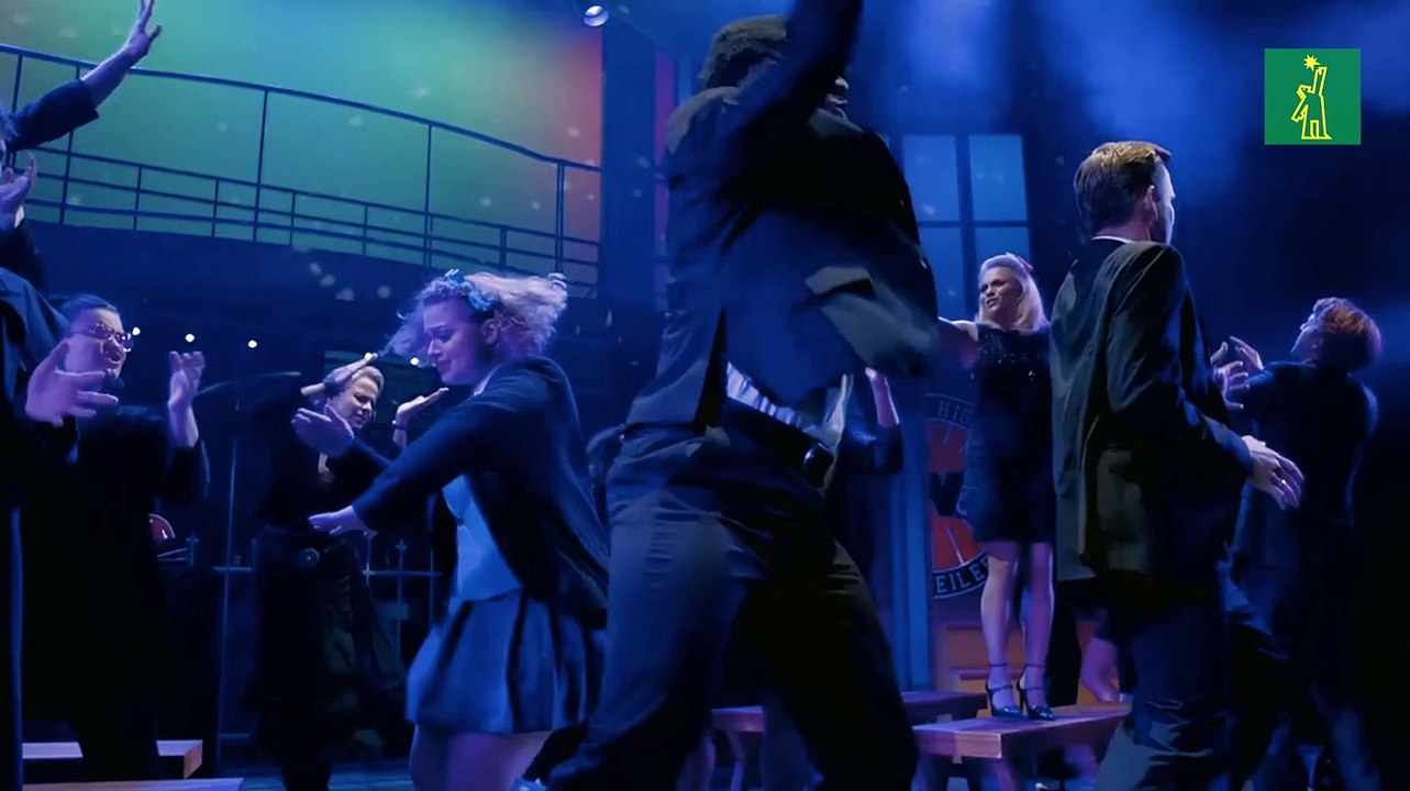 Entrevista con los actores Roger Manzano y Coral González, protagonistas del musical Heathers