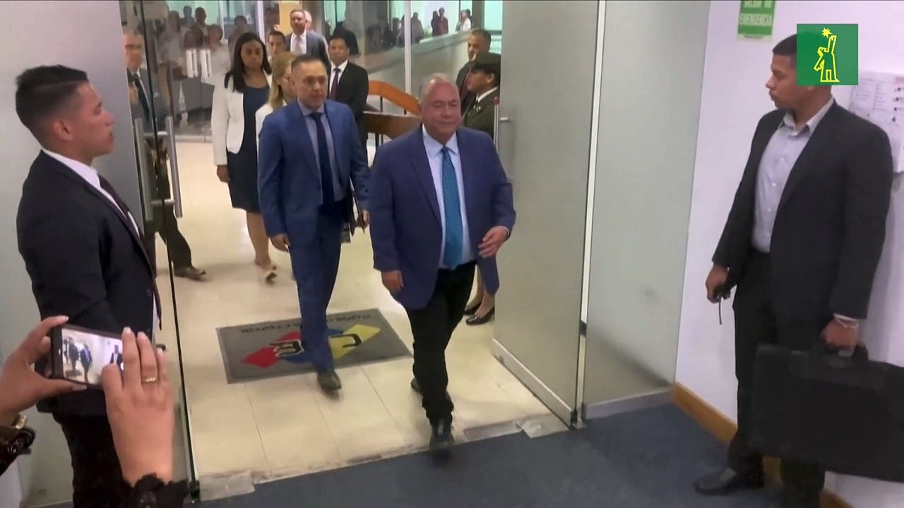 Funcionario cercano al chavismo preside Consejo Electoral rumbo a presidenciales en Venezuela