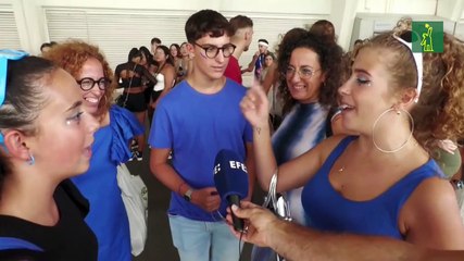 Largas colas para ver el concierto de Rauw Alejandro en Valencia