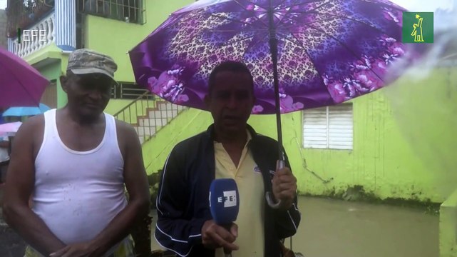 Ciudadanos dominicanos sufren los efectos de la tormenta Franklin