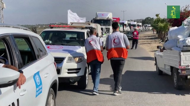 Un primer convoy de ayuda humanitaria entró el sábado en la Franja de Gaza, donde cientos de miles de personas la necesitan desesperadamente