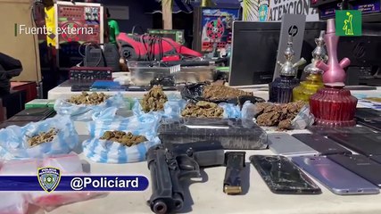 Desde yipetas hasta hookah: Lo que la Policía ocupó en los 10 allanamientos en la 42 de Capotillo