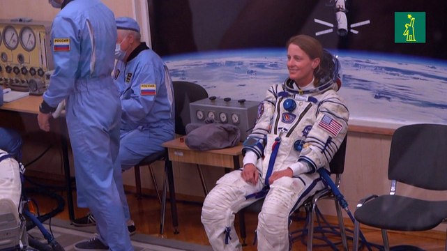 Cohete Soyuz llega a la ISS con dos rusos y una estadounidense a bordo