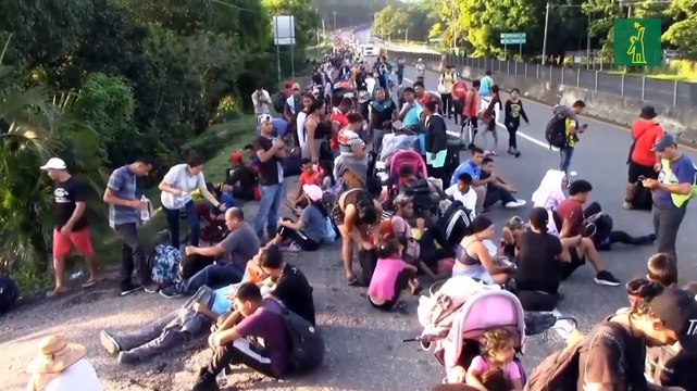Otros mil migrantes se suman a la caravana que avanza desde la frontera sur de México