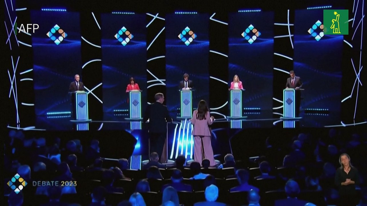 Candidatos a la presidencia de Argentina se enfrentan en acalorado debate