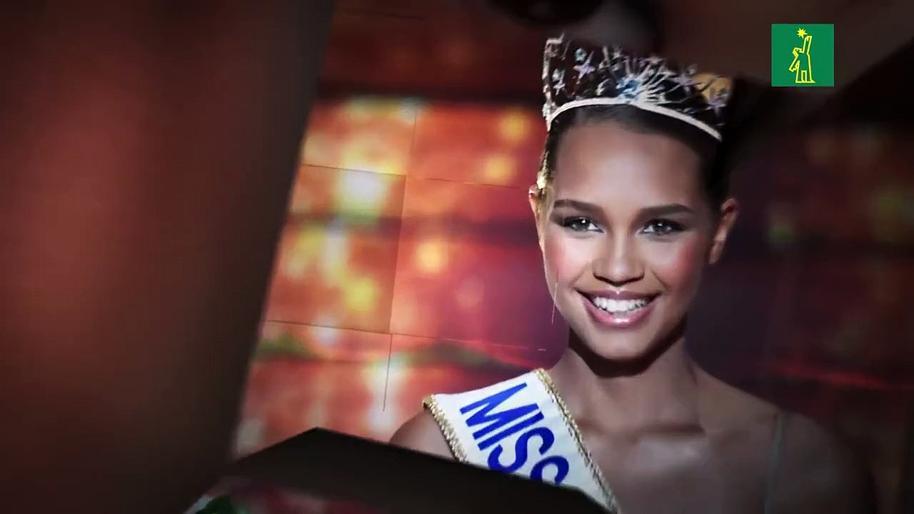 Fanáticos dominicanos y de otros países apoyan a sus candidatas en gala de Traje típico en El Salvador