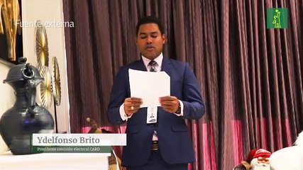Ydelfonso Brito, presidente comisión electoral CARD da los resultados de las elecciones