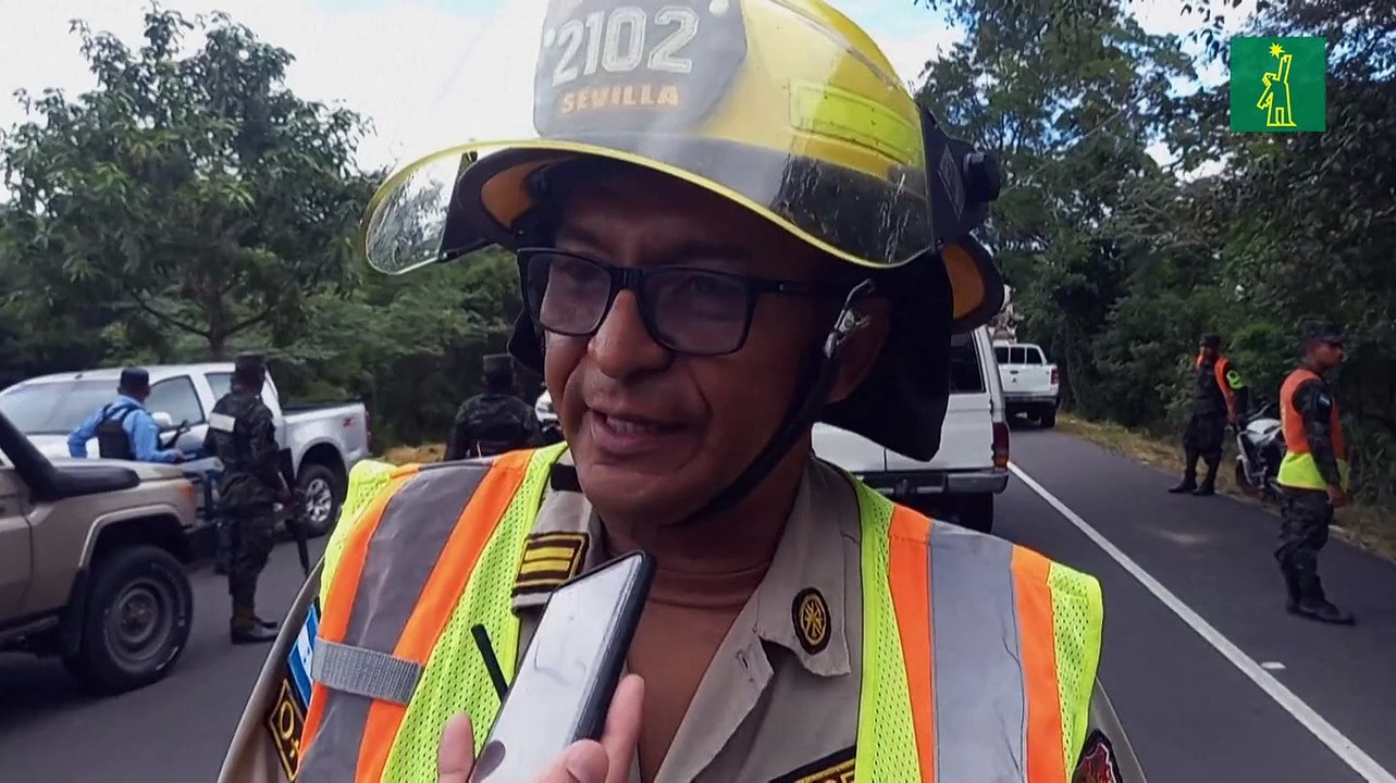 Al menos 13 muertos y unos 30 heridos al volcar autobús en Honduras