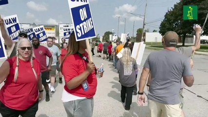 Los 3 mayores fabricantes de autos de EEUU alcanzan acuerdos para terminar huelga