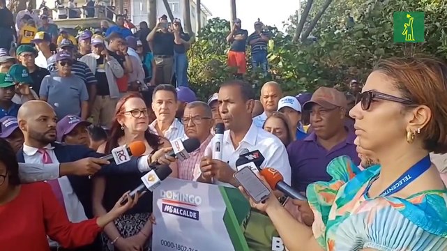 Domingo Contreras presenta programa Santo Domingo sin plástico